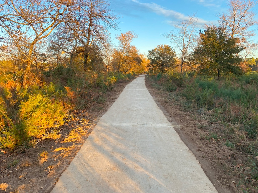 | Piste cyclable (Taloché)